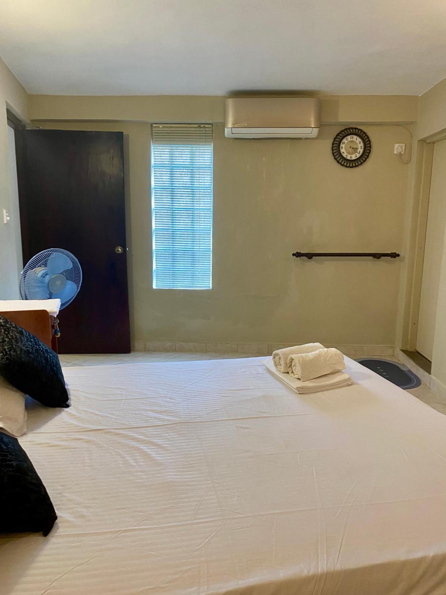 Grand Resort Kandy Buitenkant foto